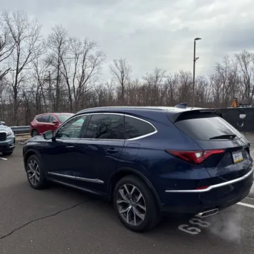 Photos of 2022 Acura MDX Technology for sale in Gurnee, IL at CarWise Gurnee