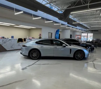 More photos of 2018 Mercedes-Benz C-Class C 300 at CarWise Gurnee, IL