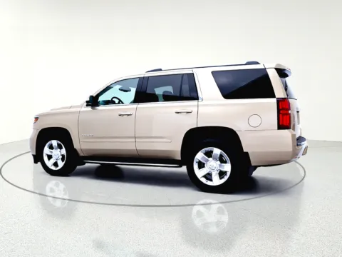 More photos of 2017 Chevrolet Tahoe Premier at CarWise Gurnee, IL