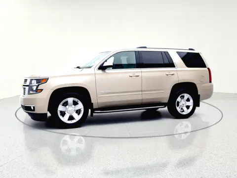 Another view of 2017 Chevrolet Tahoe Premier for sale in Gurnee, IL at CarWise Gurnee