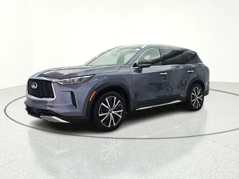 More photos of 2022 INFINITI QX60 Sensory at CarWise Gurnee, IL