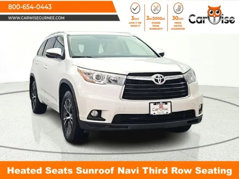 White 2016 Toyota Highlander XLE V6 for sale in Gurnee, IL