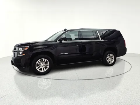 More photos of 2019 Chevrolet Suburban LT at CarWise Gurnee, IL