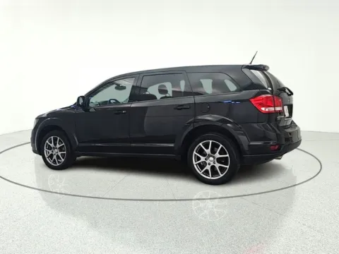 More photos of 2016 Dodge Journey R/T at CarWise Gurnee, IL