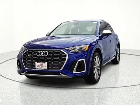 Photos of 2022 Audi SQ5 Premium for sale in Gurnee, IL at CarWise Gurnee