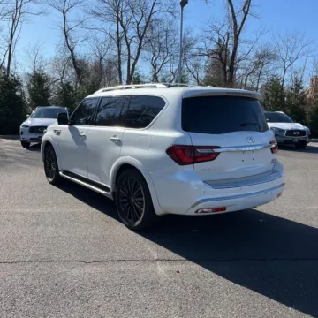 Photos of 2019 INFINITI QX80 Limited for sale in Gurnee, IL at CarWise Gurnee