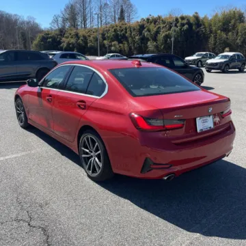 Photos of 2020 BMW 3 Series 330i xDrive for sale in Gurnee, IL at CarWise Gurnee