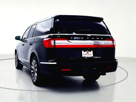 More photos of 2020 Lincoln Navigator Reserve at CarWise Gurnee, IL