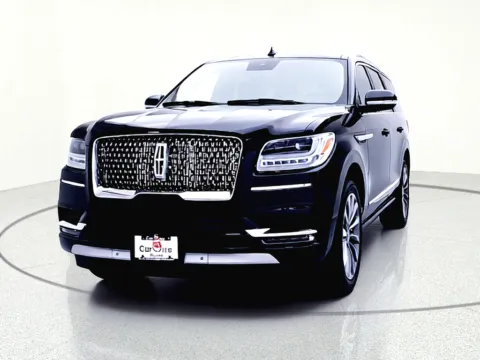 Photos of 2020 Lincoln Navigator Reserve for sale in Gurnee, IL at CarWise Gurnee