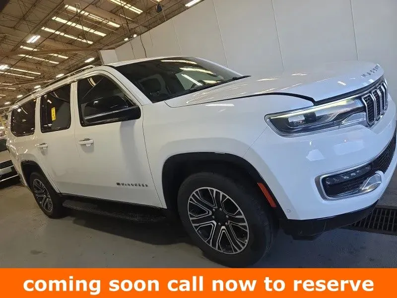 White 2023 Jeep Wagoneer L Series II for sale in Gurnee, IL