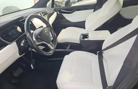 Another view of 2017 Tesla Model X 75D for sale in Gurnee, IL at CarWise Gurnee