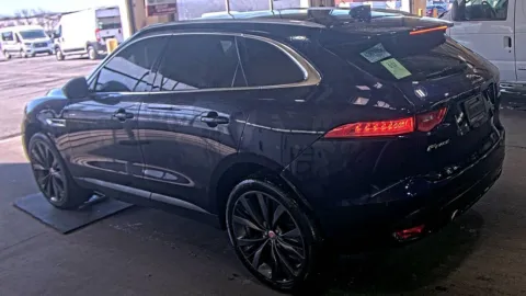Photos of 2019 Jaguar F-PACE 30t Portfolio for sale in Gurnee, IL at CarWise Gurnee