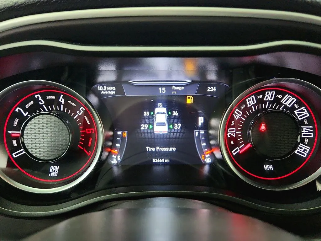 2022 Dodge Challenger R/T - Photo 12