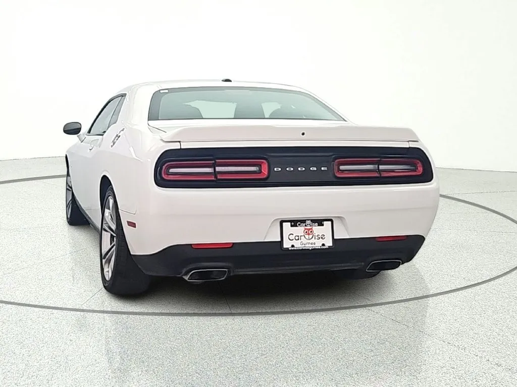 2022 Dodge Challenger R/T - Photo 6