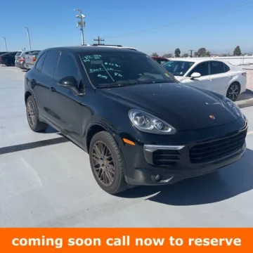 Black 2017 Porsche Cayenne Platinum Edition for sale in Gurnee, IL