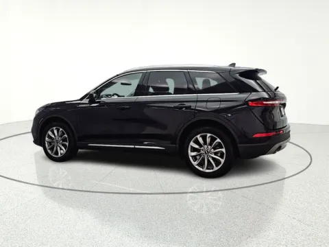 More photos of 2022 Lincoln Corsair Standard at CarWise Gurnee, IL