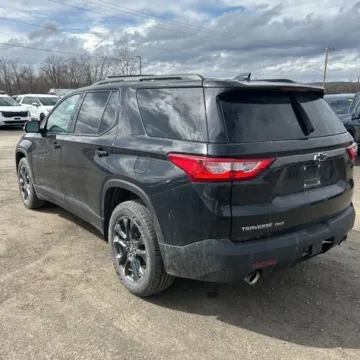Photos of 2019 Chevrolet Traverse RS for sale in Gurnee, IL at CarWise Gurnee