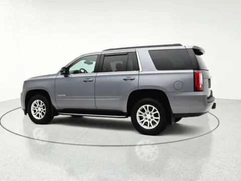 More photos of 2019 GMC Yukon SLE at CarWise Gurnee, IL