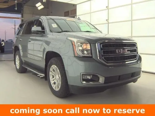 Gray 2019 GMC Yukon SLE for sale in Gurnee, IL