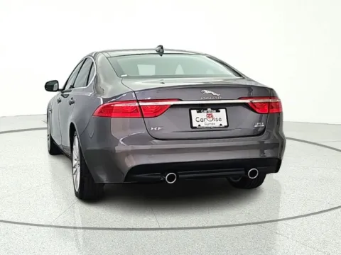 More photos of 2017 Jaguar XF 35t Prestige at CarWise Gurnee, IL