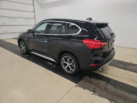 Photos of 2017 BMW X1 xDrive28i for sale in Gurnee, IL at CarWise Gurnee