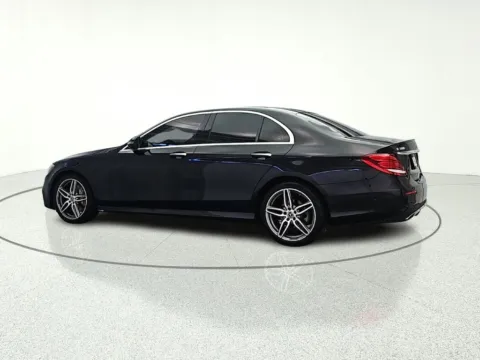 More photos of 2018 Mercedes-Benz E-Class E 300 at CarWise Gurnee, IL