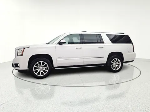 More photos of 2018 GMC Yukon XL Denali at CarWise Gurnee, IL
