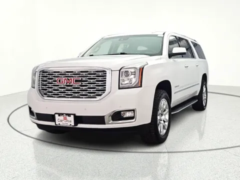Photos of 2018 GMC Yukon XL Denali for sale in Gurnee, IL at CarWise Gurnee
