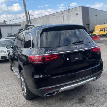 Photos of 2020 Mercedes-Benz GLS 450 for sale in Gurnee, IL at CarWise Gurnee