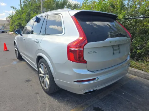 Photos of 2017 Volvo XC90 T6 Inscription for sale in Gurnee, IL at CarWise Gurnee