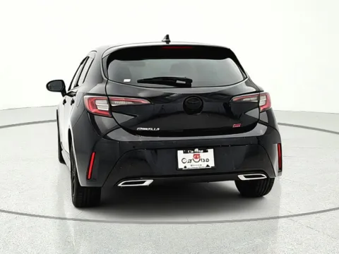 More photos of 2019 Toyota Corolla Hatchback SE at CarWise Gurnee, IL