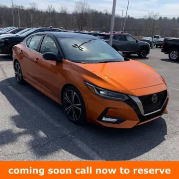 Orange 2021 Nissan Sentra SR for sale in Gurnee, IL
