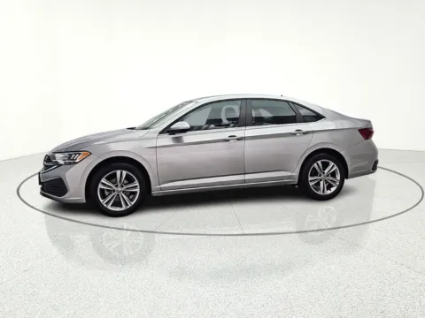 Another view of 2023 Volkswagen Jetta 1.5T SE for sale in Gurnee, IL at CarWise Gurnee