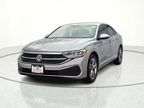 Photos of 2023 Volkswagen Jetta 1.5T SE for sale in Gurnee, IL at CarWise Gurnee