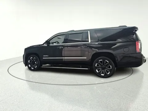 More photos of 2019 GMC Yukon XL Denali at CarWise Gurnee, IL