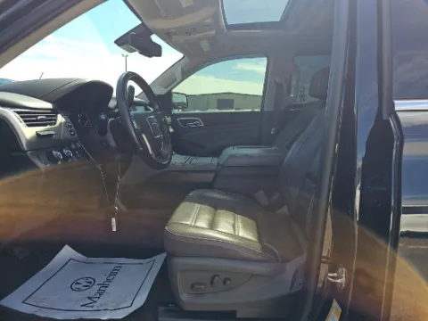 Another view of 2019 GMC Yukon XL Denali for sale in Gurnee, IL at CarWise Gurnee