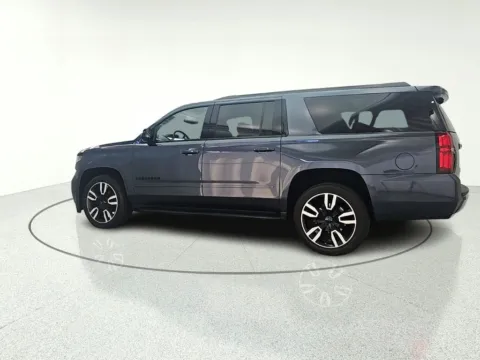 More photos of 2020 Chevrolet Suburban Premier at CarWise Gurnee, IL