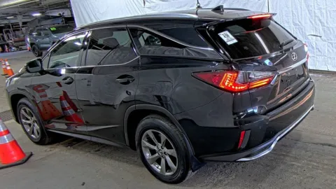 Photos of 2019 Lexus RX 350L for sale in Gurnee, IL at CarWise Gurnee