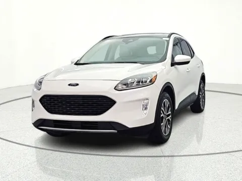 Photos of 2020 Ford Escape SEL for sale in Gurnee, IL at CarWise Gurnee