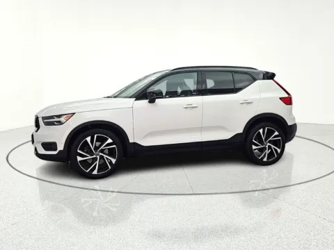 Another view of 2019 Volvo XC40 R-Design for sale in Gurnee, IL at CarWise Gurnee