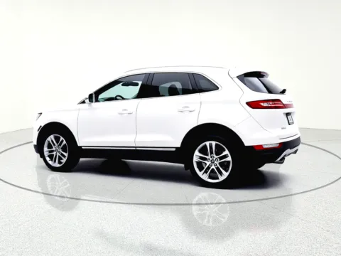 More photos of 2019 Lincoln MKC Reserve at CarWise Gurnee, IL