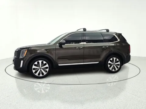 Another view of 2020 Kia Telluride S for sale in Gurnee, IL at CarWise Gurnee