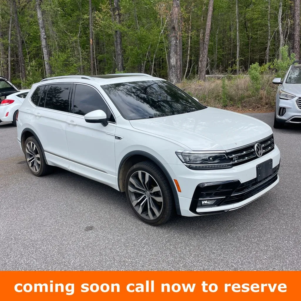 White 2021 Volkswagen Tiguan 2.0T SEL Premium R-Line for sale in Gurnee, IL