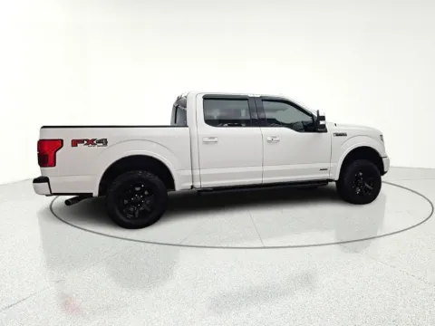 More photos of 2019 Ford F-150 Lariat at CarWise Gurnee, IL