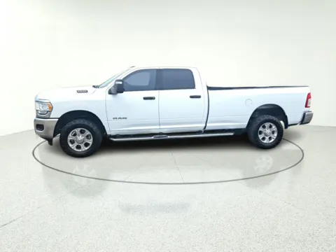More photos of 2023 Ram 2500 Big Horn at CarWise Gurnee, IL