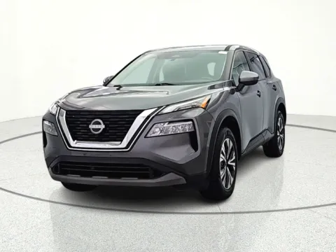 Photos of 2022 Nissan Rogue SV for sale in Gurnee, IL at CarWise Gurnee