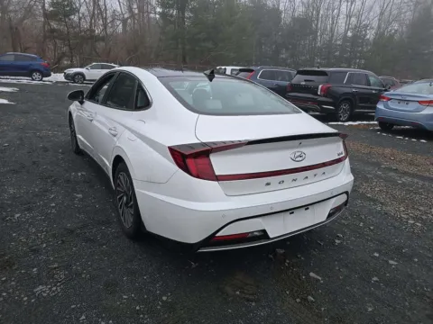 Photos of 2020 Hyundai Sonata Hybrid Limited for sale in Gurnee, IL at CarWise Gurnee