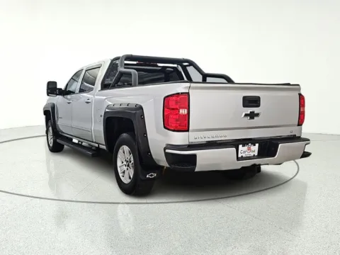 More photos of 2018 Chevrolet Silverado 1500 LT at CarWise Gurnee, IL