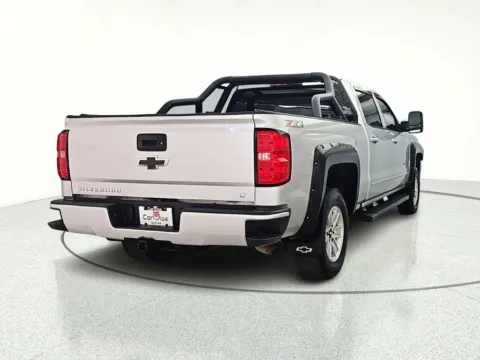 More photos of 2018 Chevrolet Silverado 1500 LT at CarWise Gurnee, IL