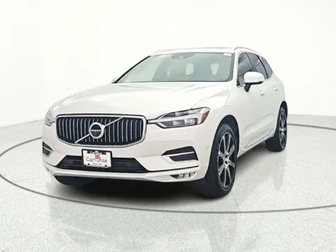 Photos of 2019 Volvo XC60 T6 Inscription for sale in Gurnee, IL at CarWise Gurnee